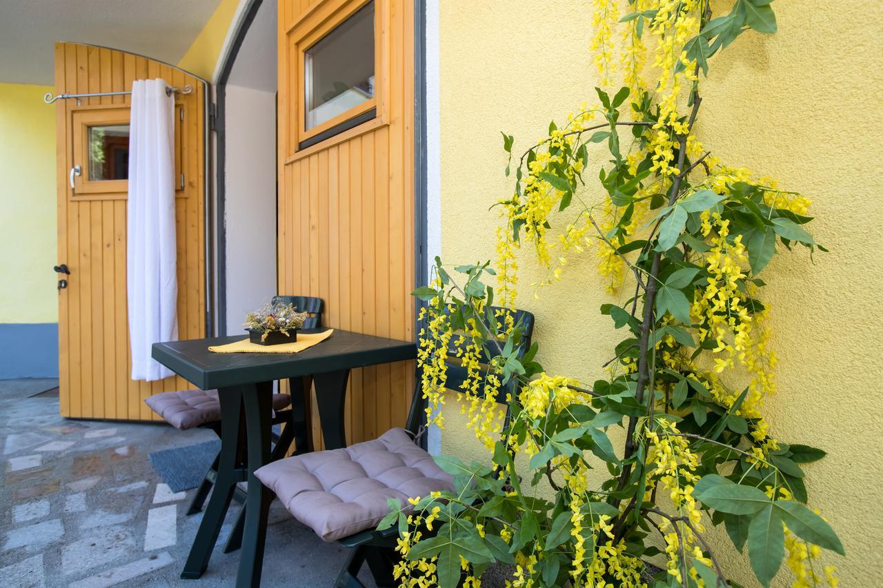 Farmhouse Pri Miklavu Bohinj ภายนอก รูปภาพ