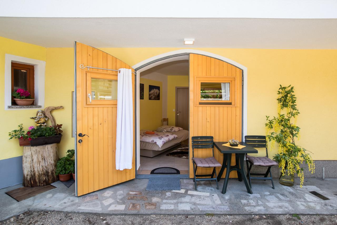 Farmhouse Pri Miklavu Bohinj ภายนอก รูปภาพ
